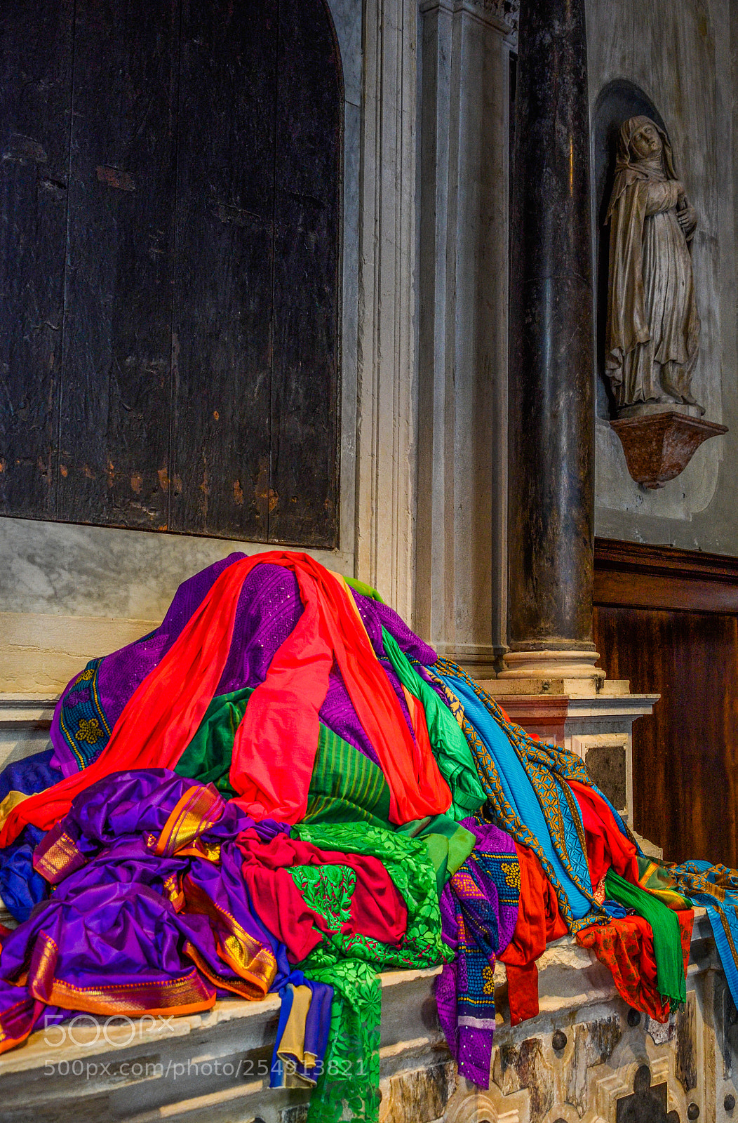 Nikon D7000 sample photo. Art exhibit photography