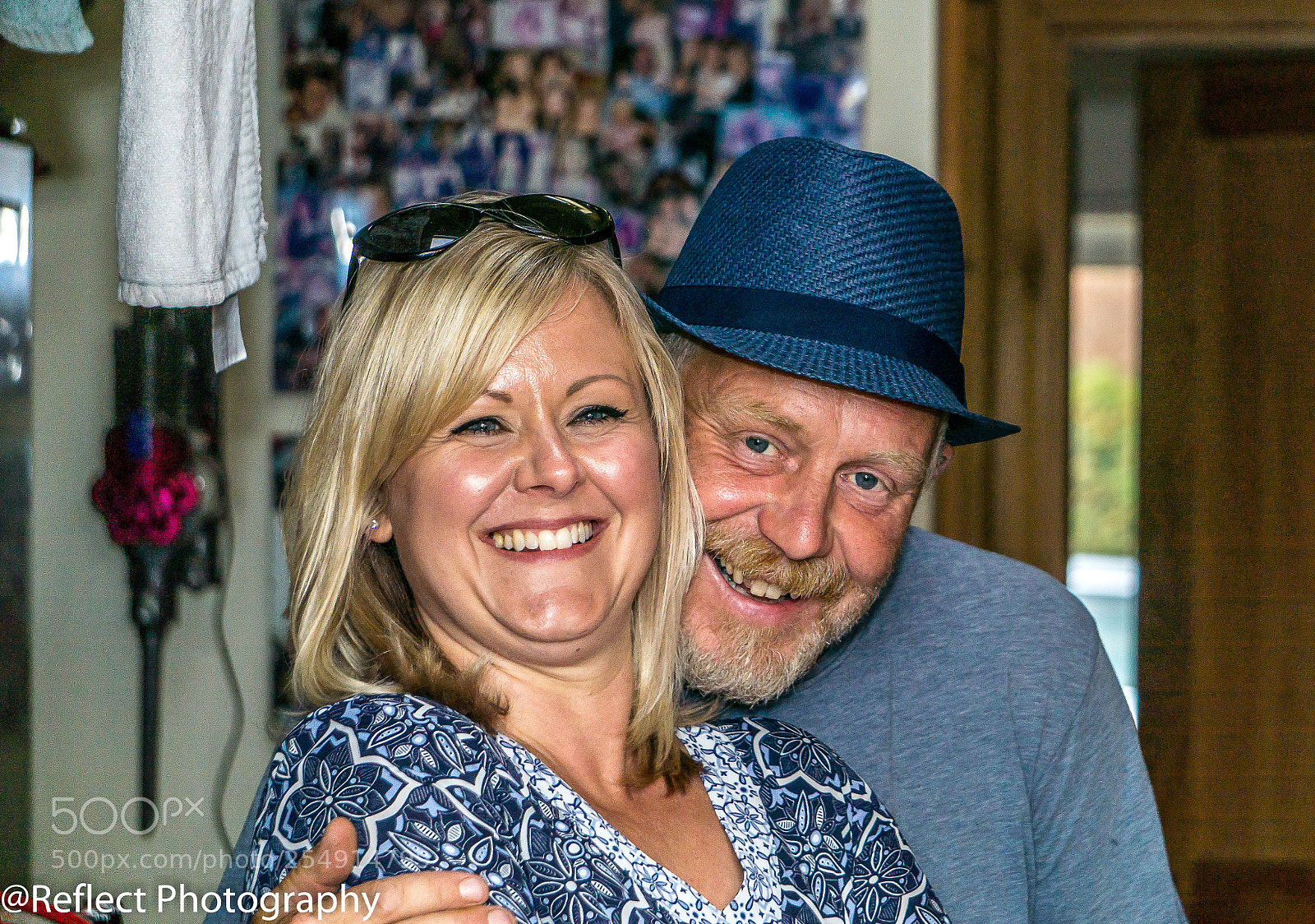 Sony a6000 sample photo. Cheeky friends photography