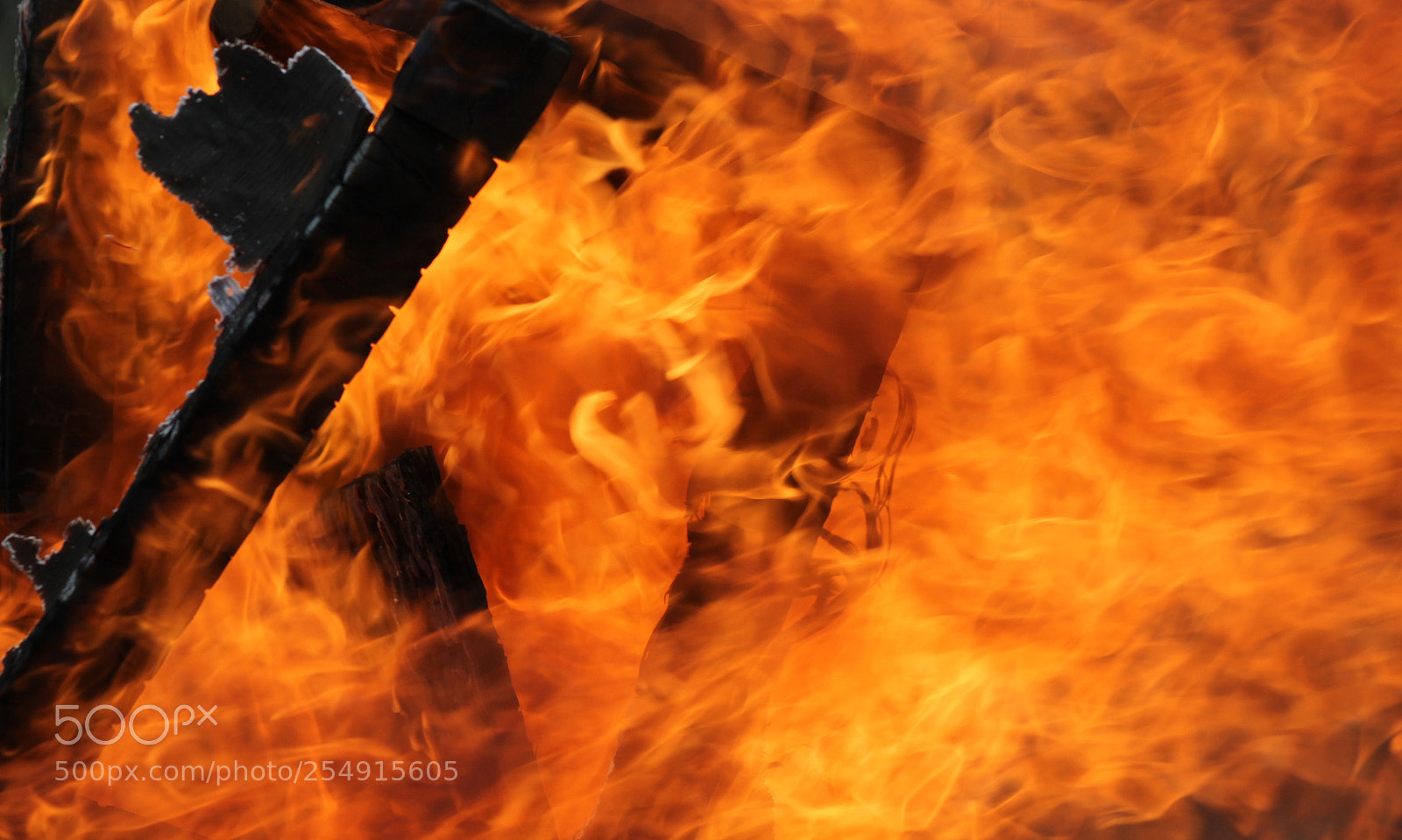 Canon EOS 1100D (EOS Rebel T3 / EOS Kiss X50) sample photo. Raging fire photography