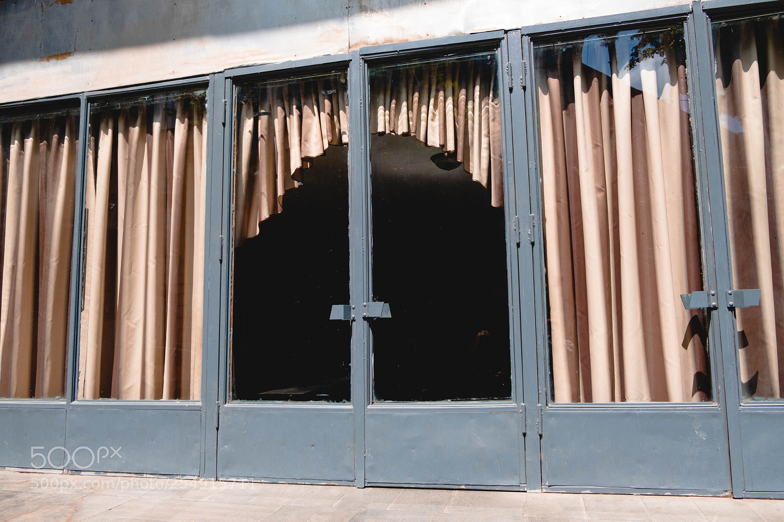 Fujifilm X-T20 sample photo. Curtain photography