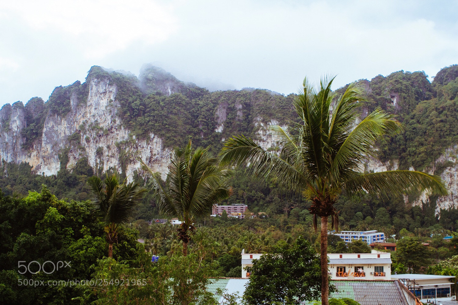 Canon EOS 7D sample photo. Town of krabi photography