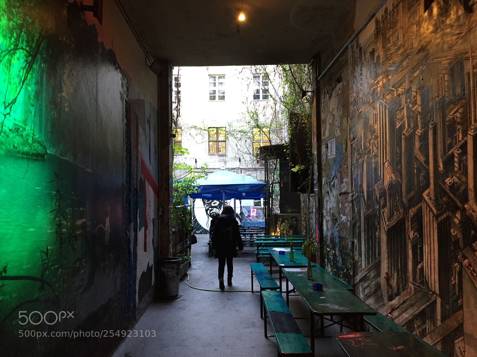 Apple iPhone 6 sample photo. Berlin life photography