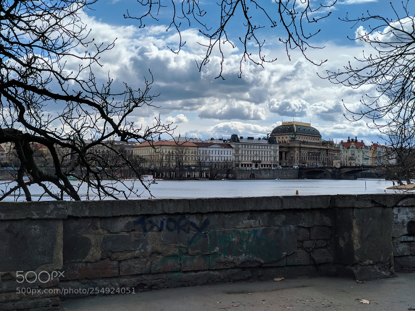 Xiaomi Mi A1 sample photo. National theatre photography