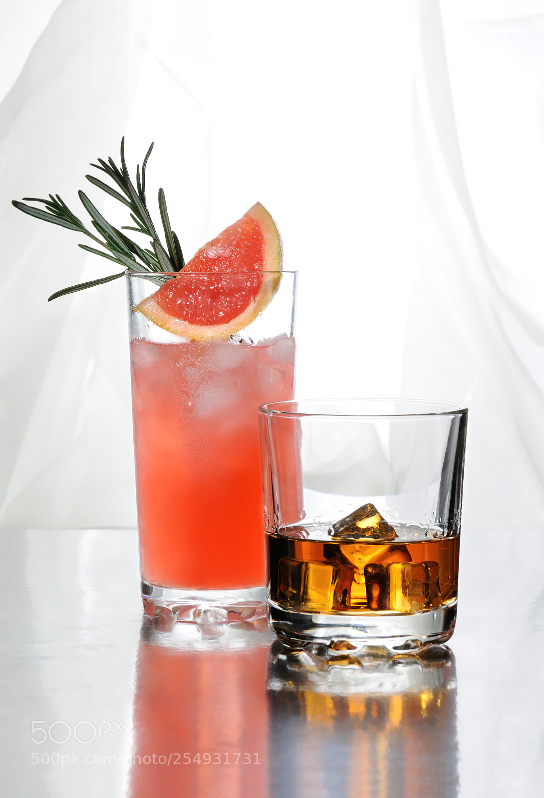 Nikon D90 sample photo. Drinks on a table photography