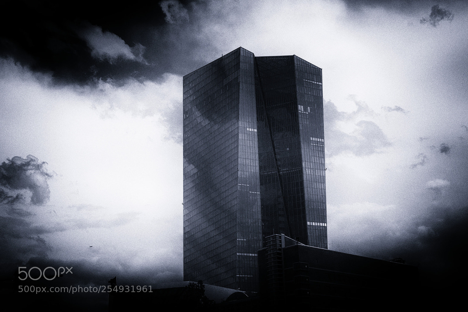 Canon EOS M50 (EOS Kiss M) sample photo. Frankfurt: european central bank photography