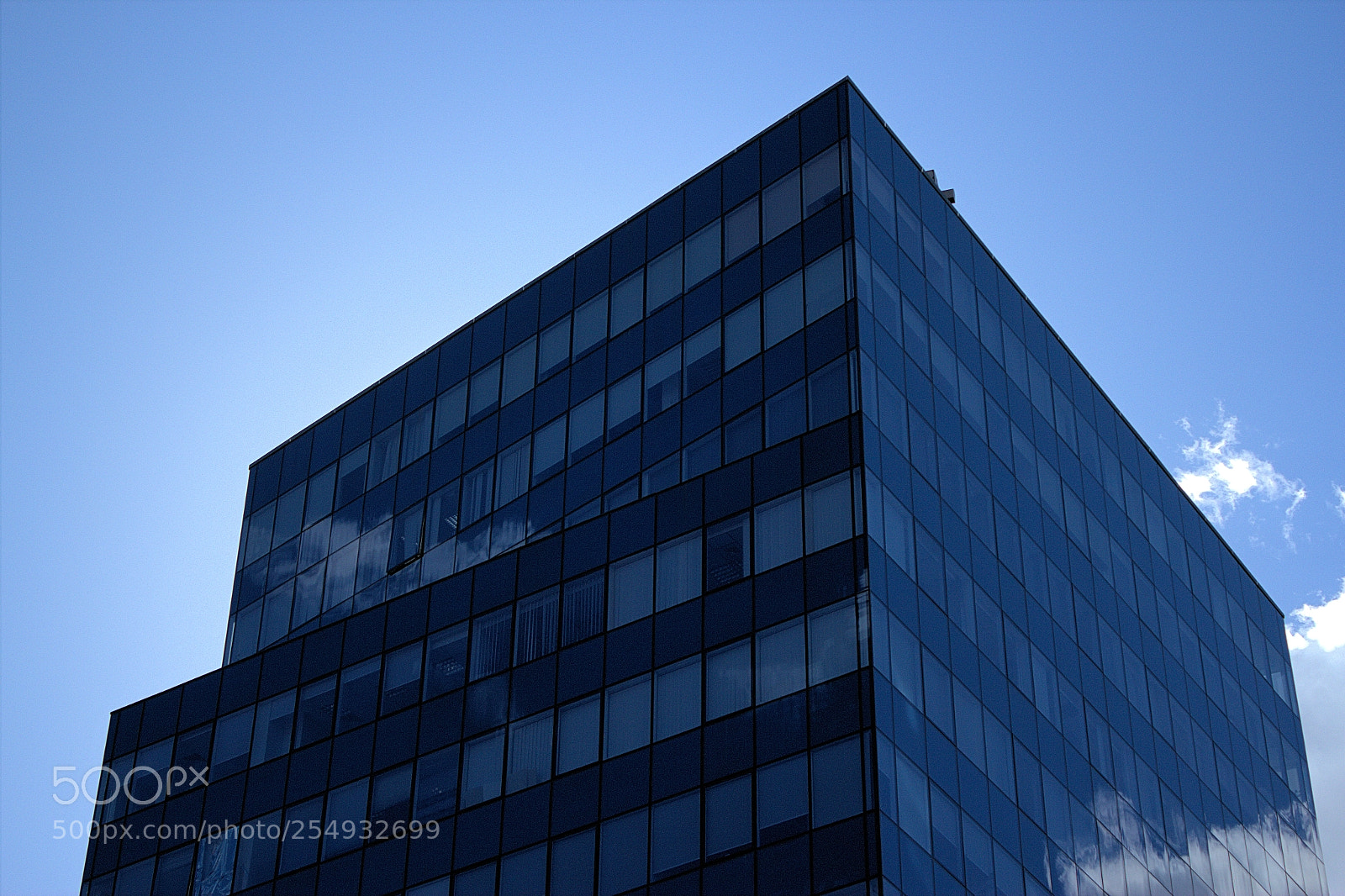 Canon EOS 550D (EOS Rebel T2i / EOS Kiss X4) sample photo. Ito the sky photography