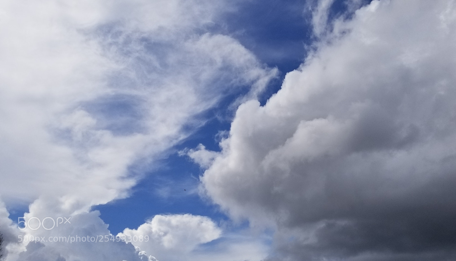 Samsung Galaxy S8+ sample photo. Break in the clouds photography