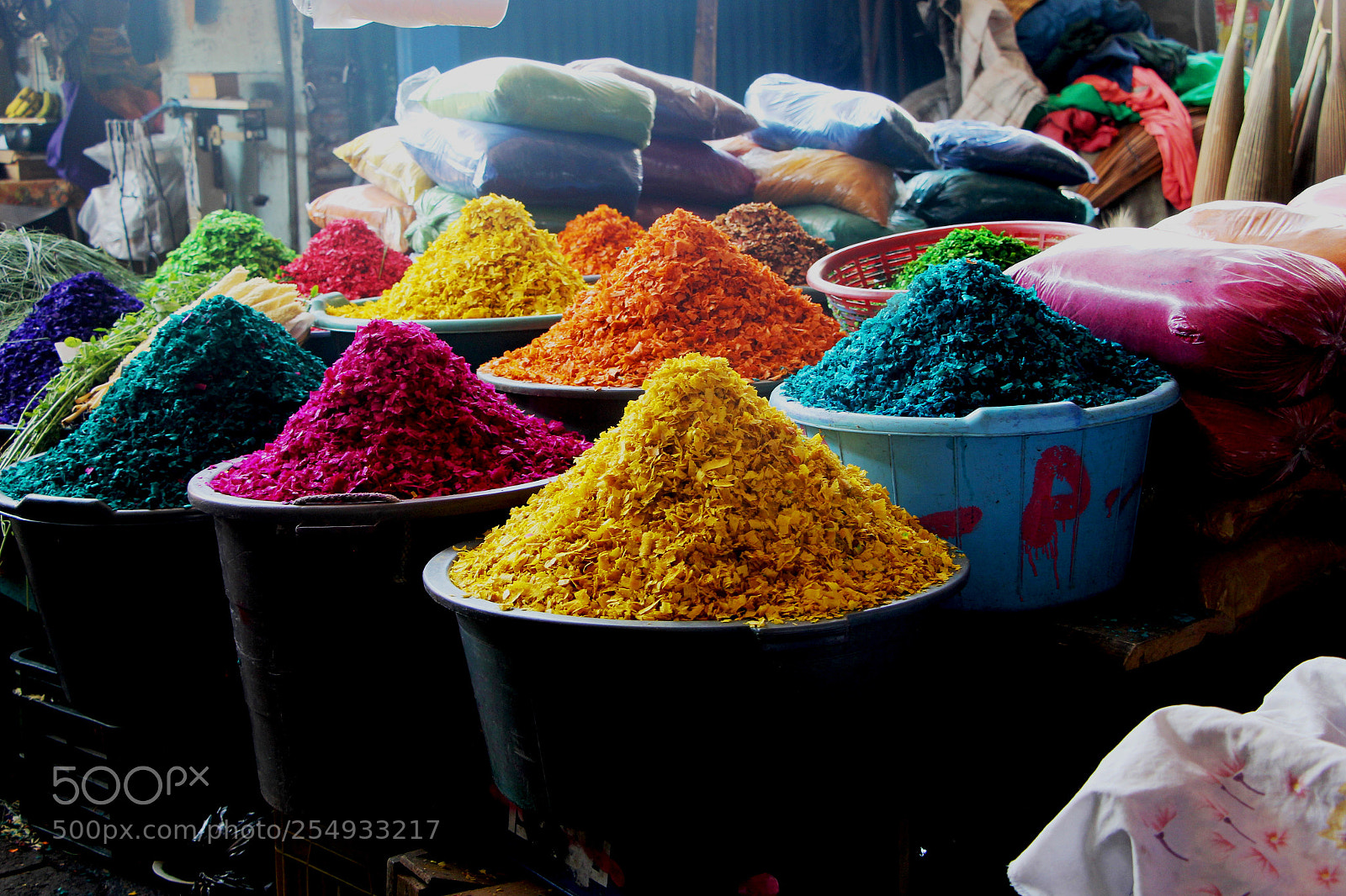 Canon EOS 650D (EOS Rebel T4i / EOS Kiss X6i) sample photo. Guatemalan marketplace photography