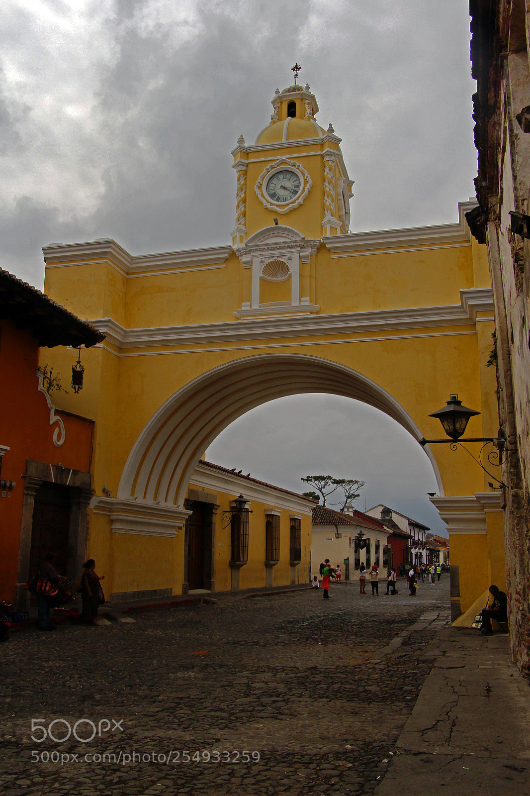 Canon EOS 650D (EOS Rebel T4i / EOS Kiss X6i) sample photo. Calle del arco photography