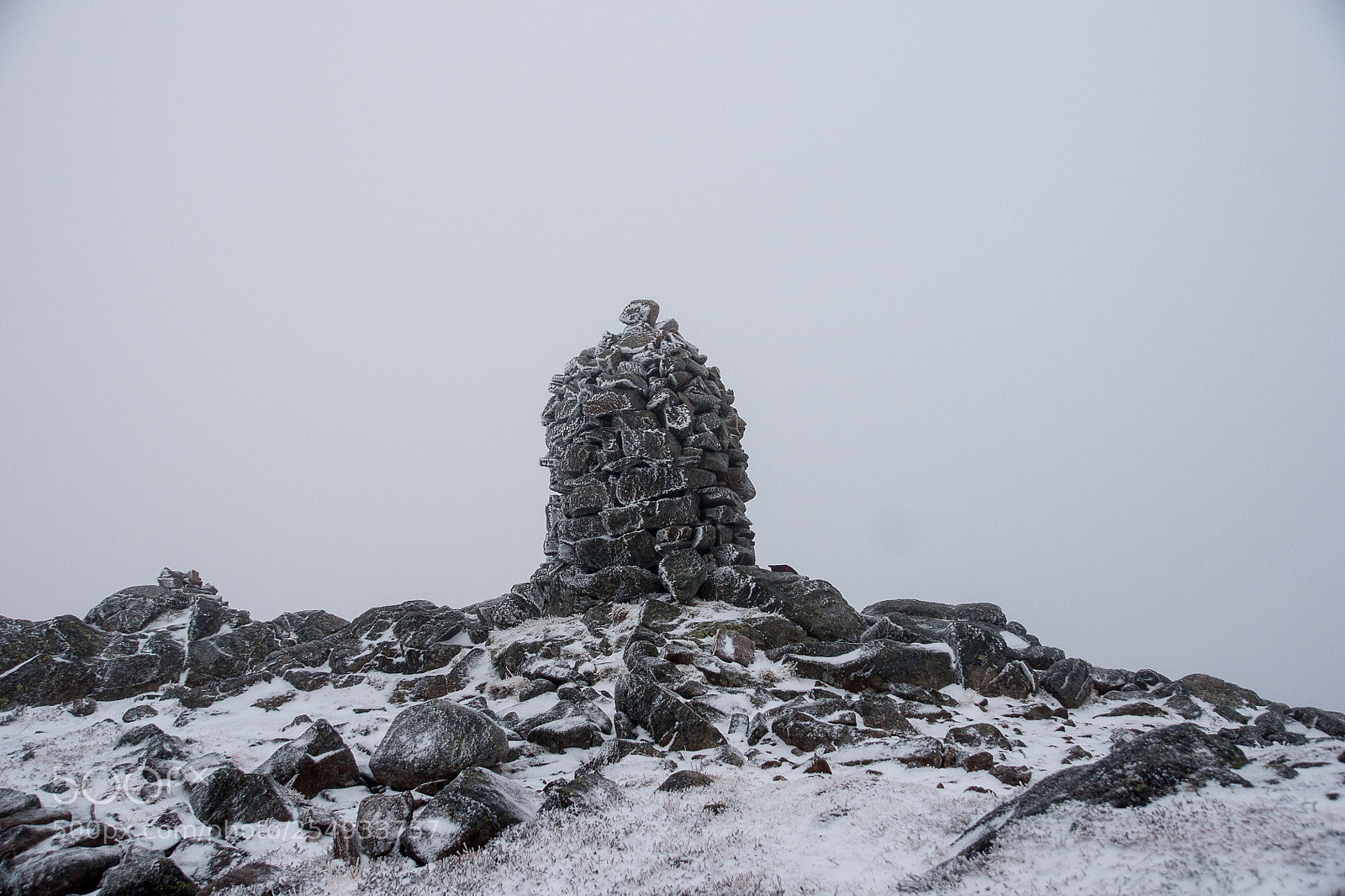 Sony Alpha DSLR-A700 sample photo. Cold cairn photography