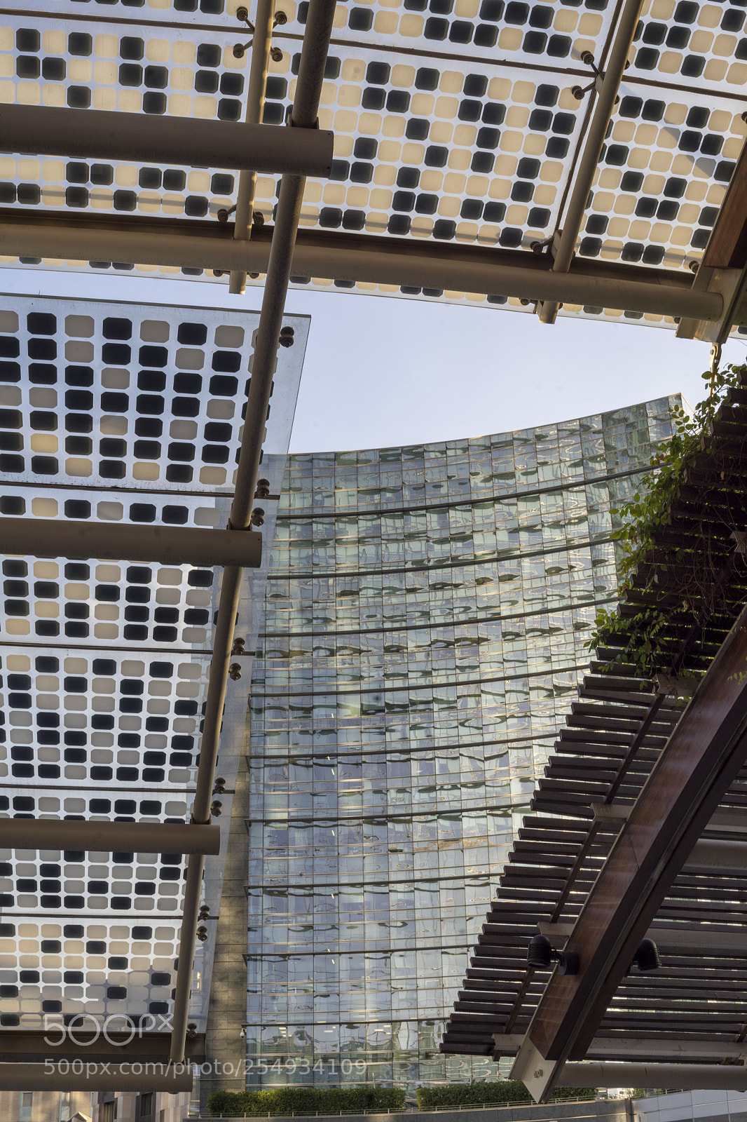Sony a7 II sample photo. Milan, italy the new photography