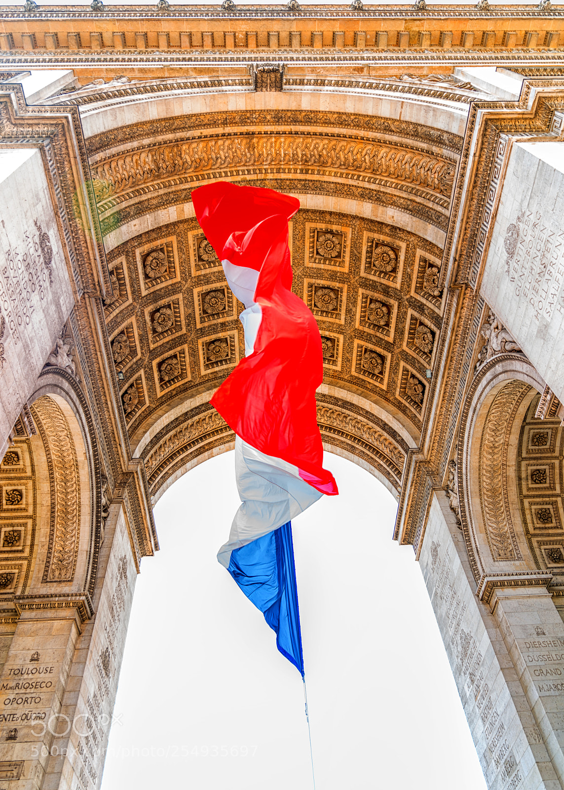 Nikon D800 sample photo. French flag in arc photography