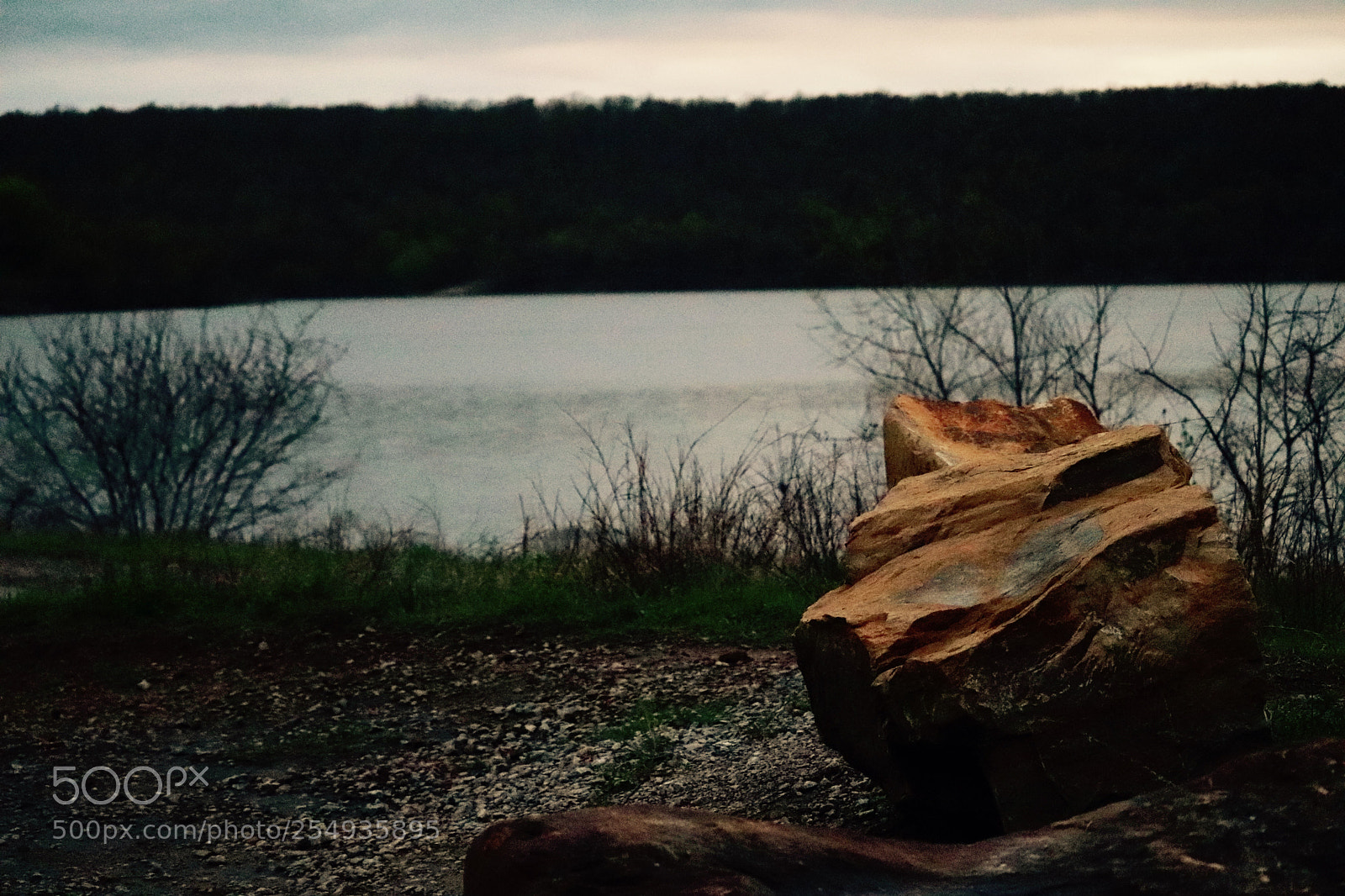 Canon EOS 800D (EOS Rebel T7i / EOS Kiss X9i) sample photo. Lake photography