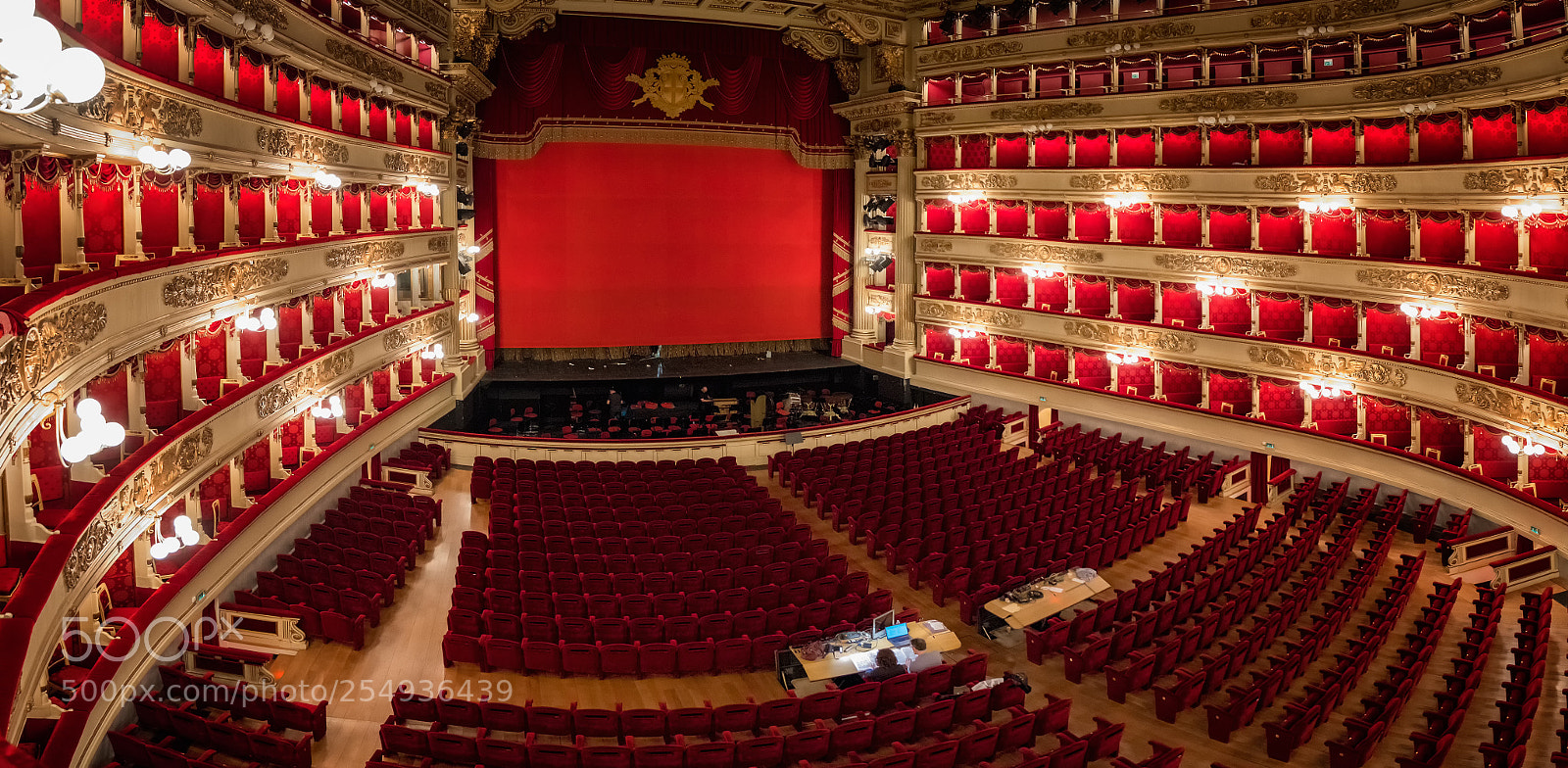 Fujifilm X-T2 sample photo. Teatro alla scala photography