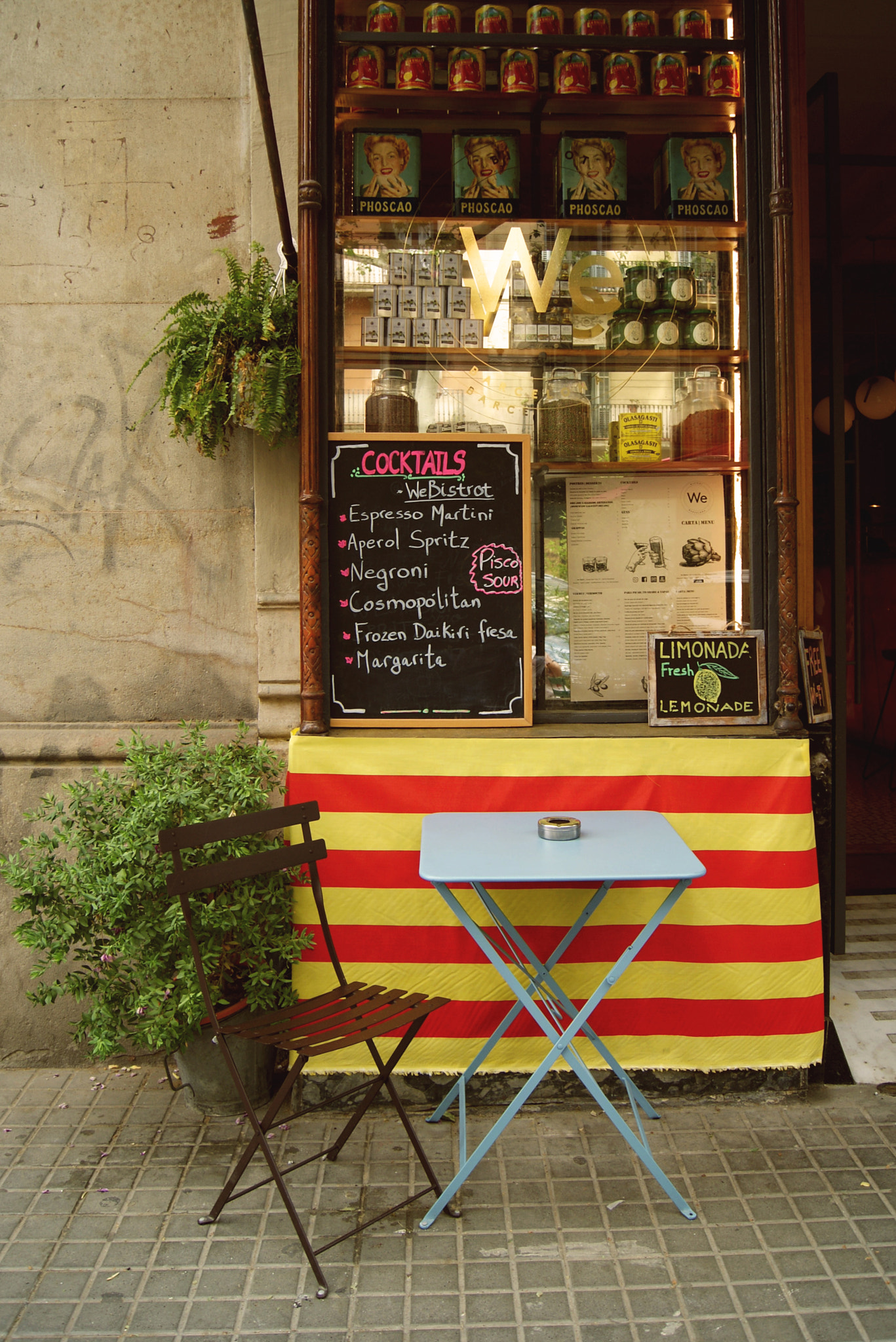 Sony Alpha DSLR-A330 sample photo. Sant jordi photography