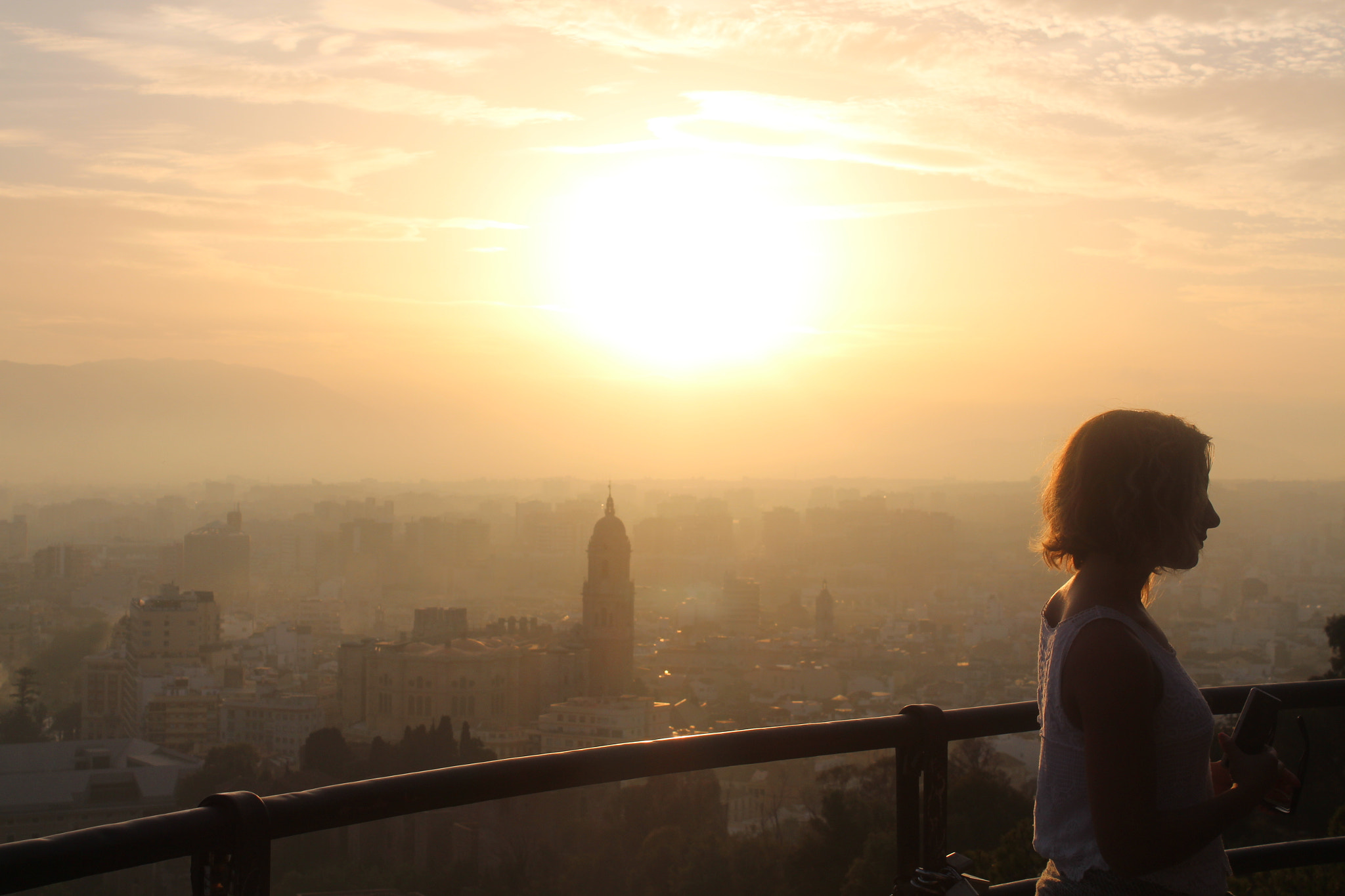 Canon EOS 650D (EOS Rebel T4i / EOS Kiss X6i) sample photo. Gibralfaro sunset photography