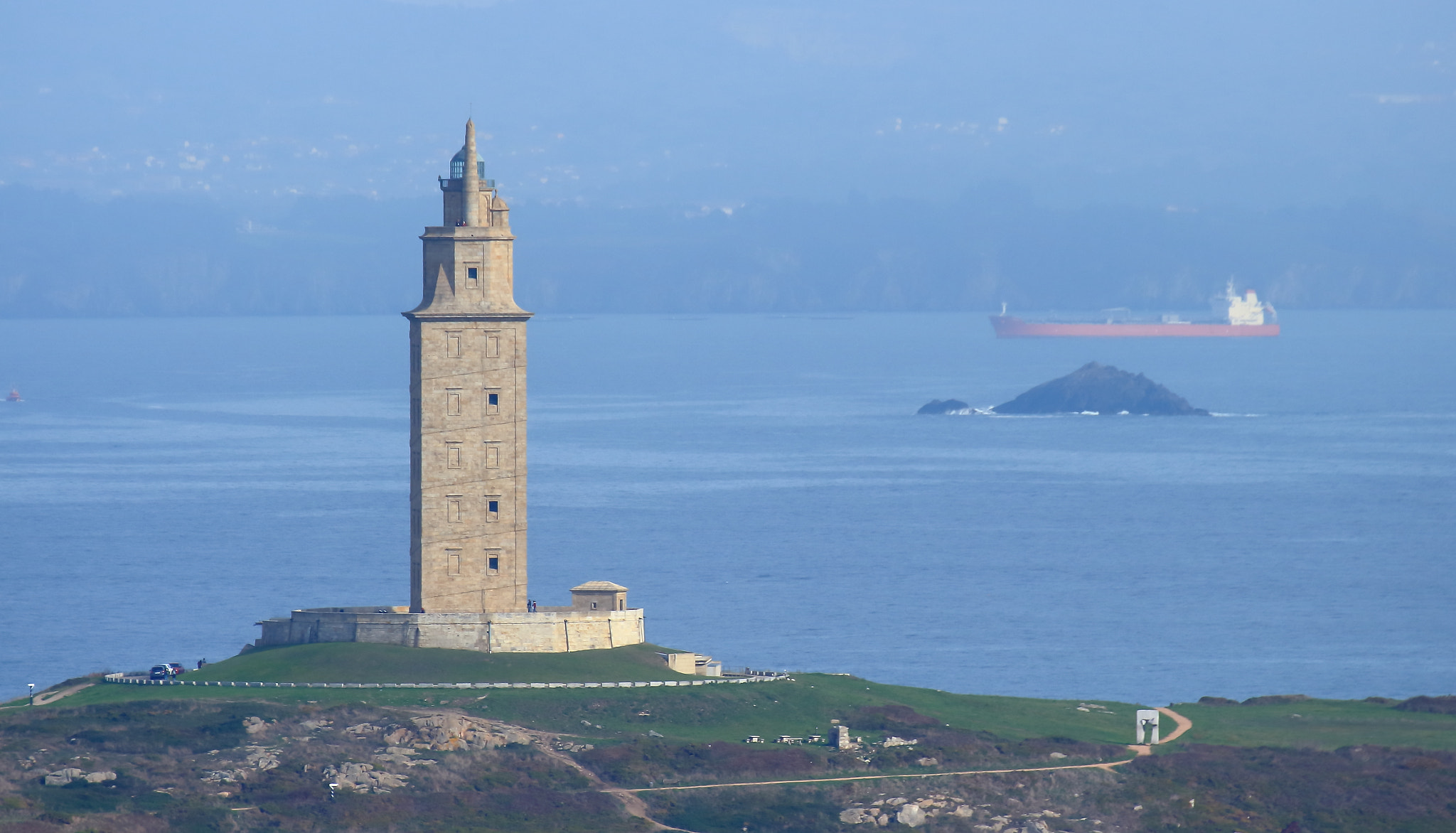 Tamron SP 35mm F1.8 Di VC USD sample photo. La torre de hércules photography