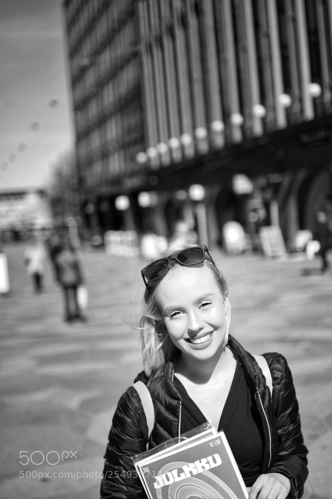 Canon EOS 80D sample photo. Helsinki girl. photography