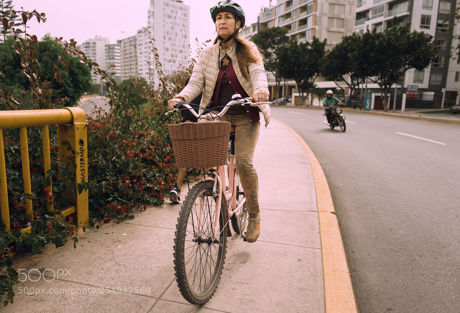 Leica Q (Typ 116) sample photo. Out for a cruise photography