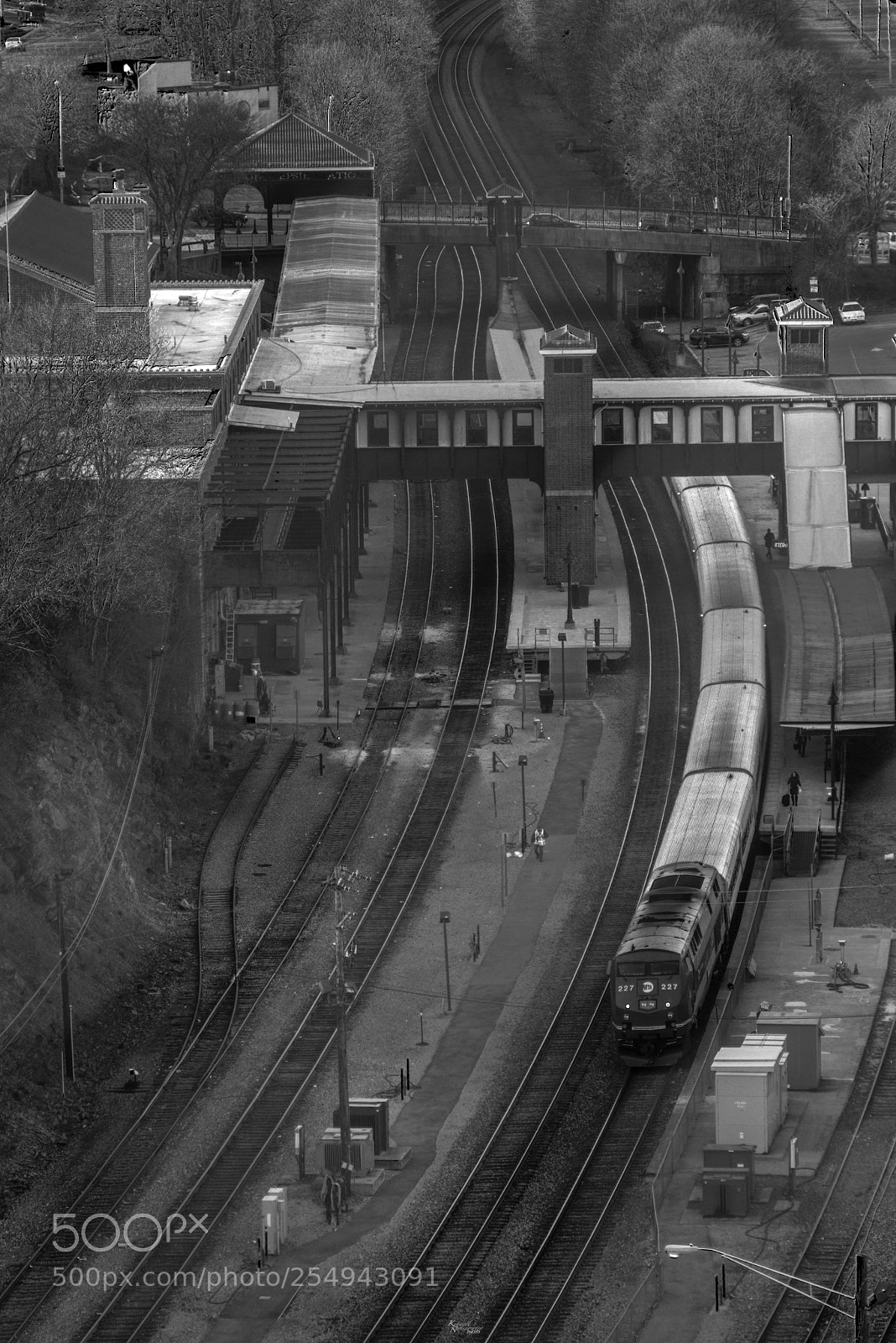 Canon EOS M5 sample photo. Poughkeepsie train station photography