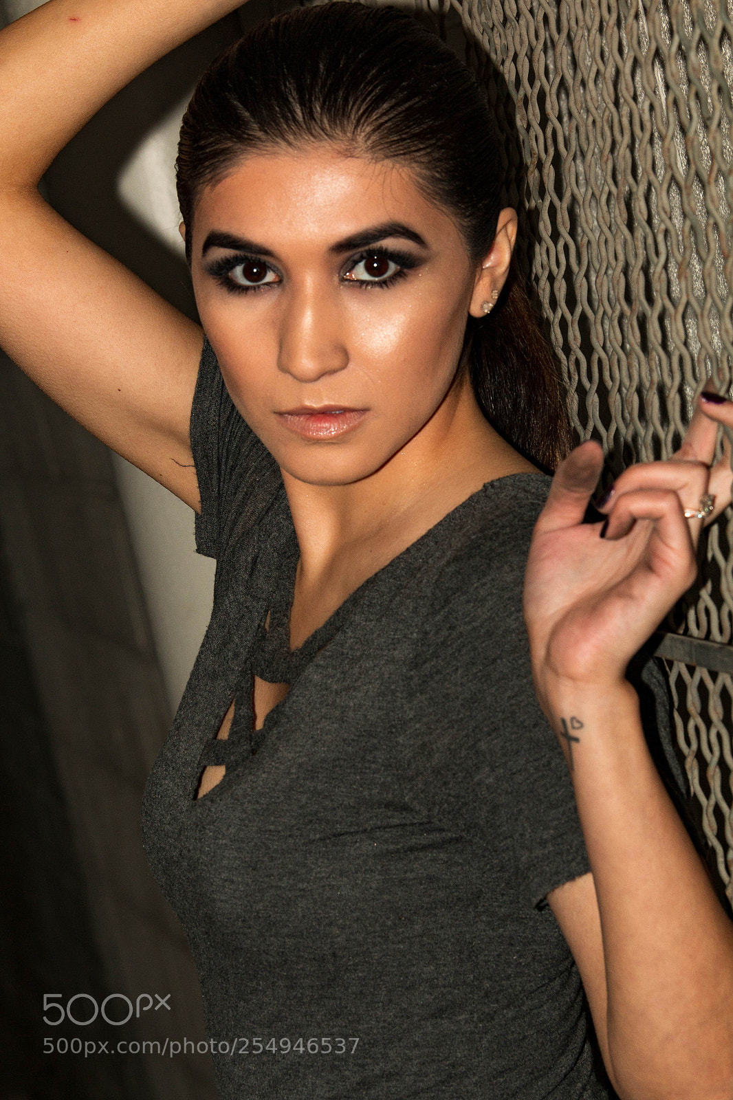 Canon EOS 70D sample photo. Eyes that look into photography