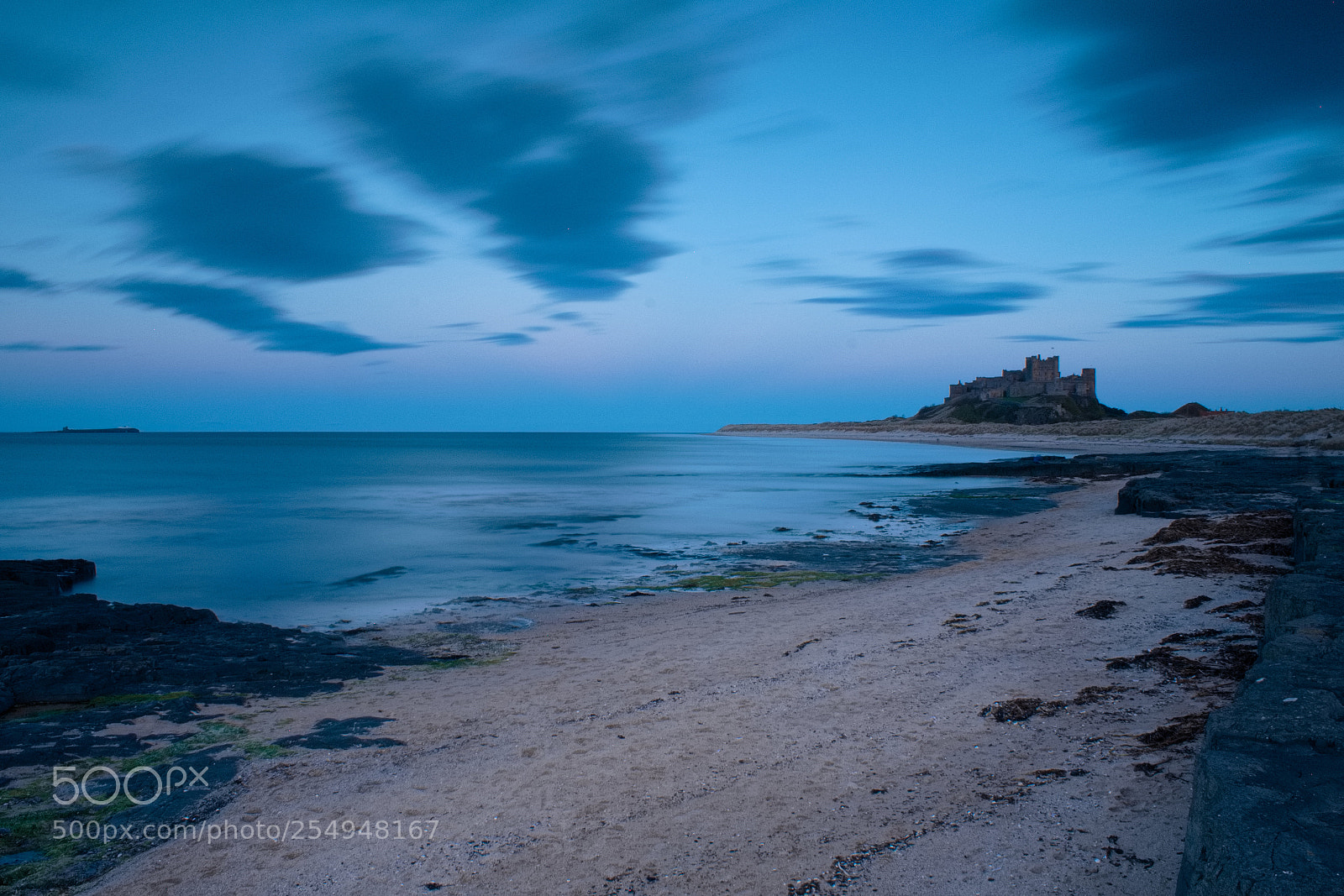 Canon EOS 1200D (EOS Rebel T5 / EOS Kiss X70 / EOS Hi) sample photo. Bamburgh castle photography