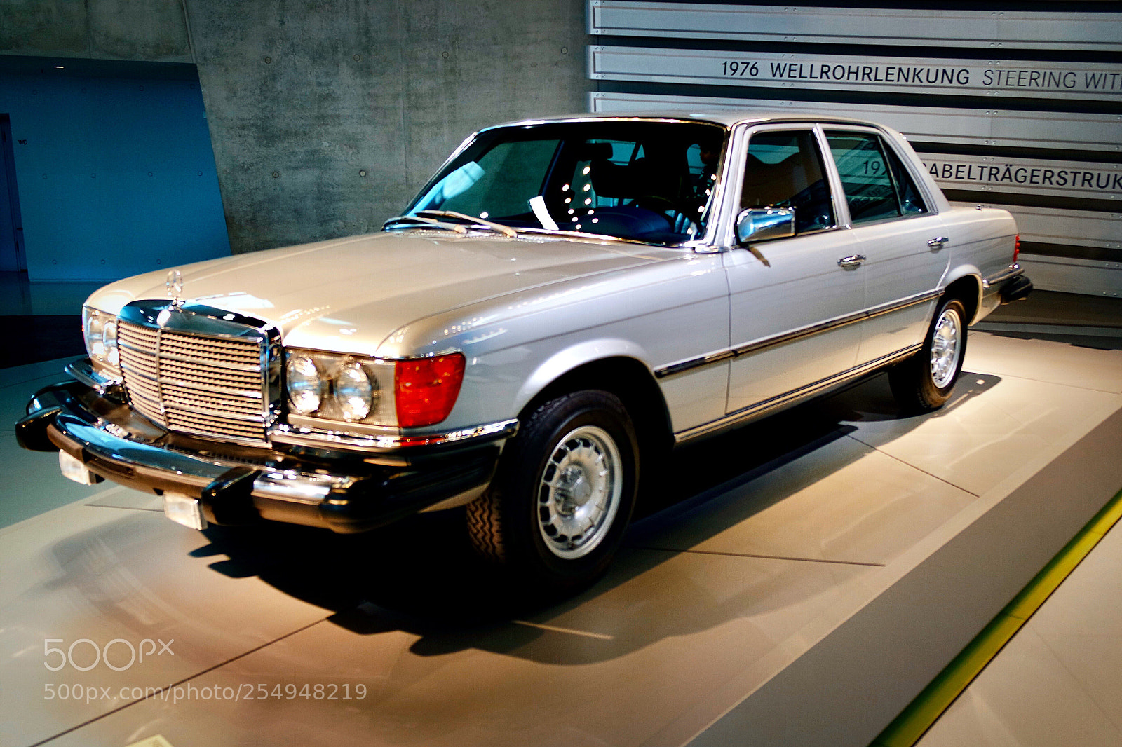 Samsung NX3000 sample photo. Mercedes-benz vol 8 photography