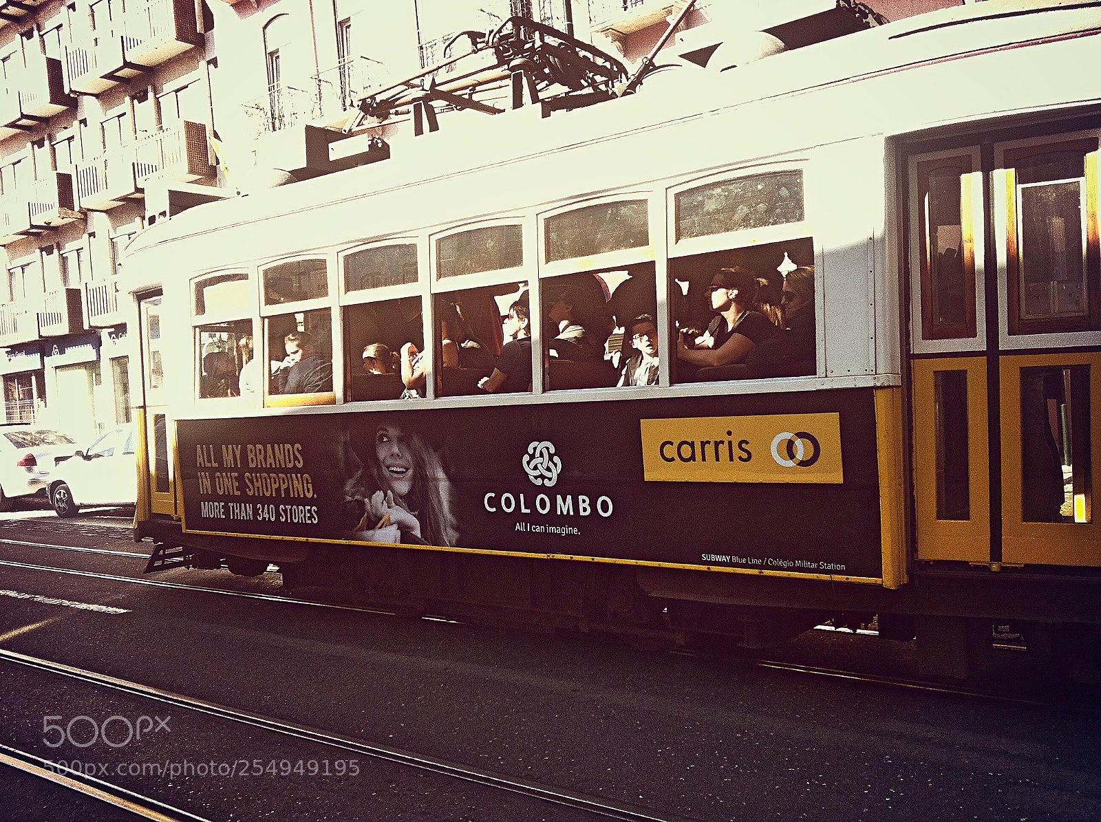 Apple iPhone 4 sample photo. Street car in lisbon photography