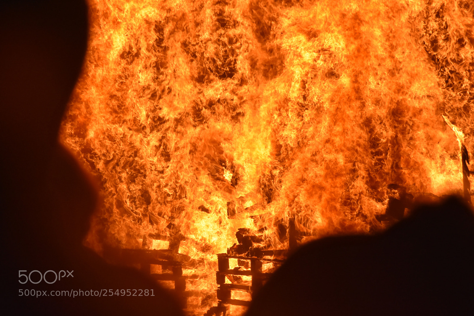 Nikon D7200 sample photo. Bonfirenight2017 photography