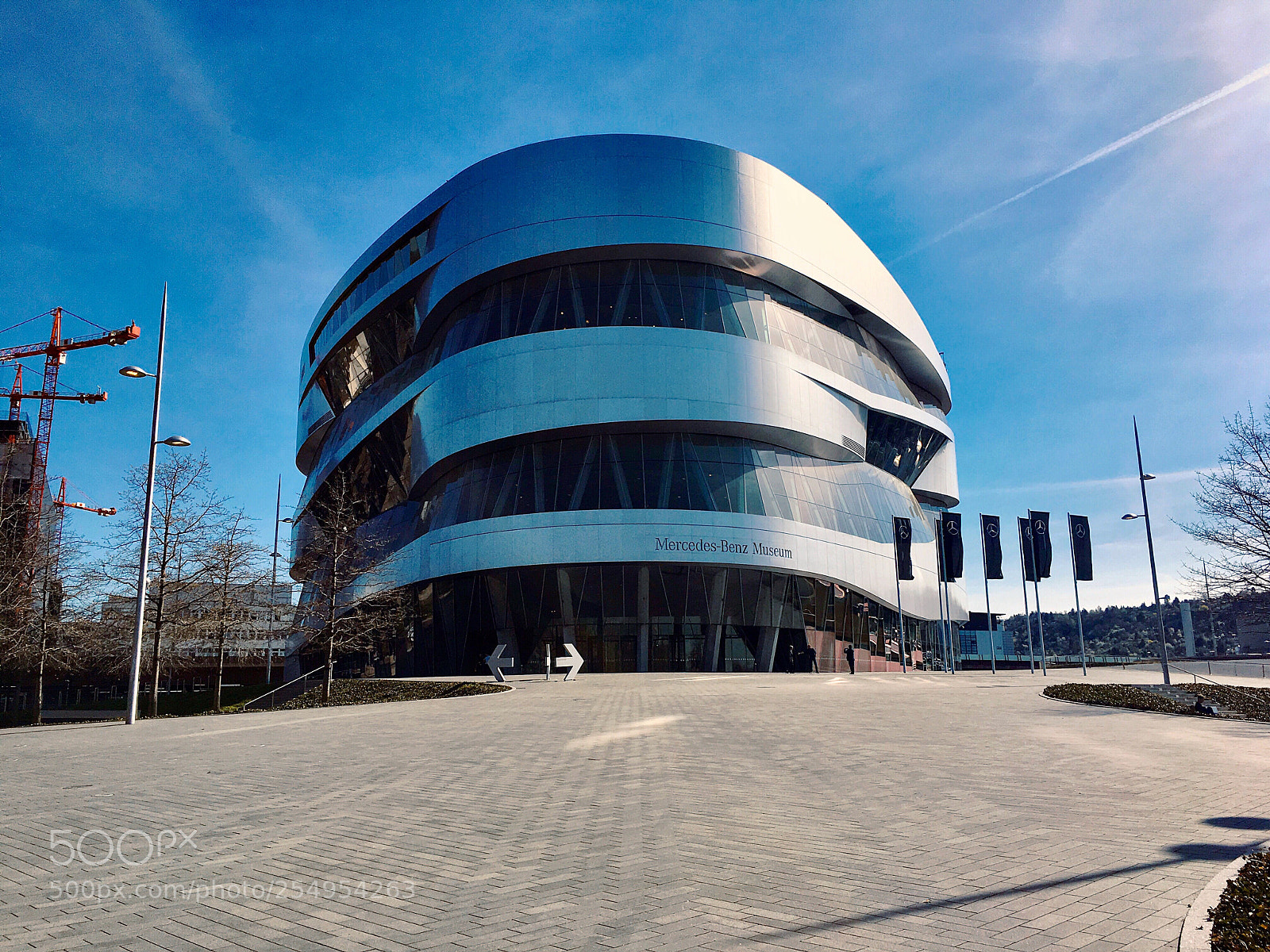 Apple iPhone 6s sample photo. Mercedes-benz museum  photography