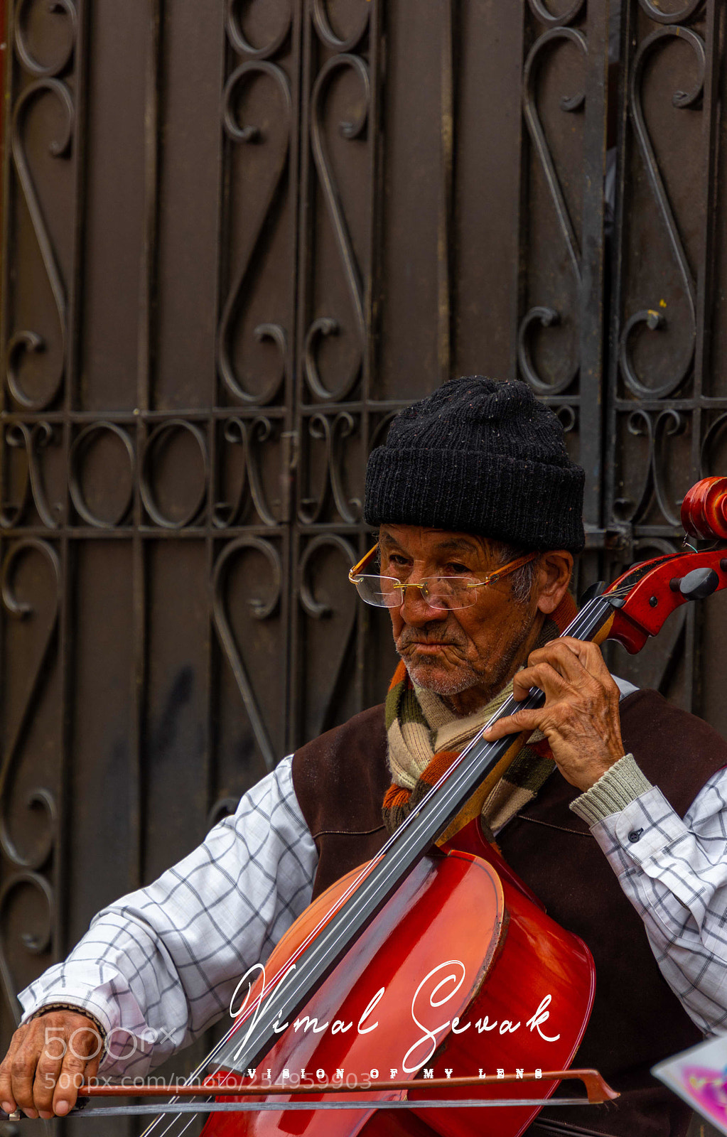 Nikon D7200 sample photo. An artist never gets photography