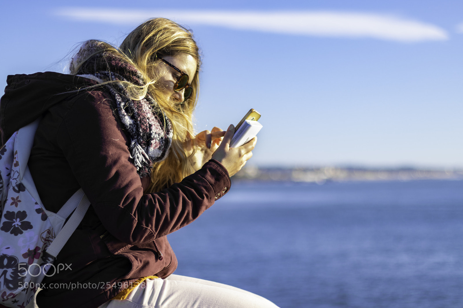 Canon EOS 80D sample photo. Girl on phone photography