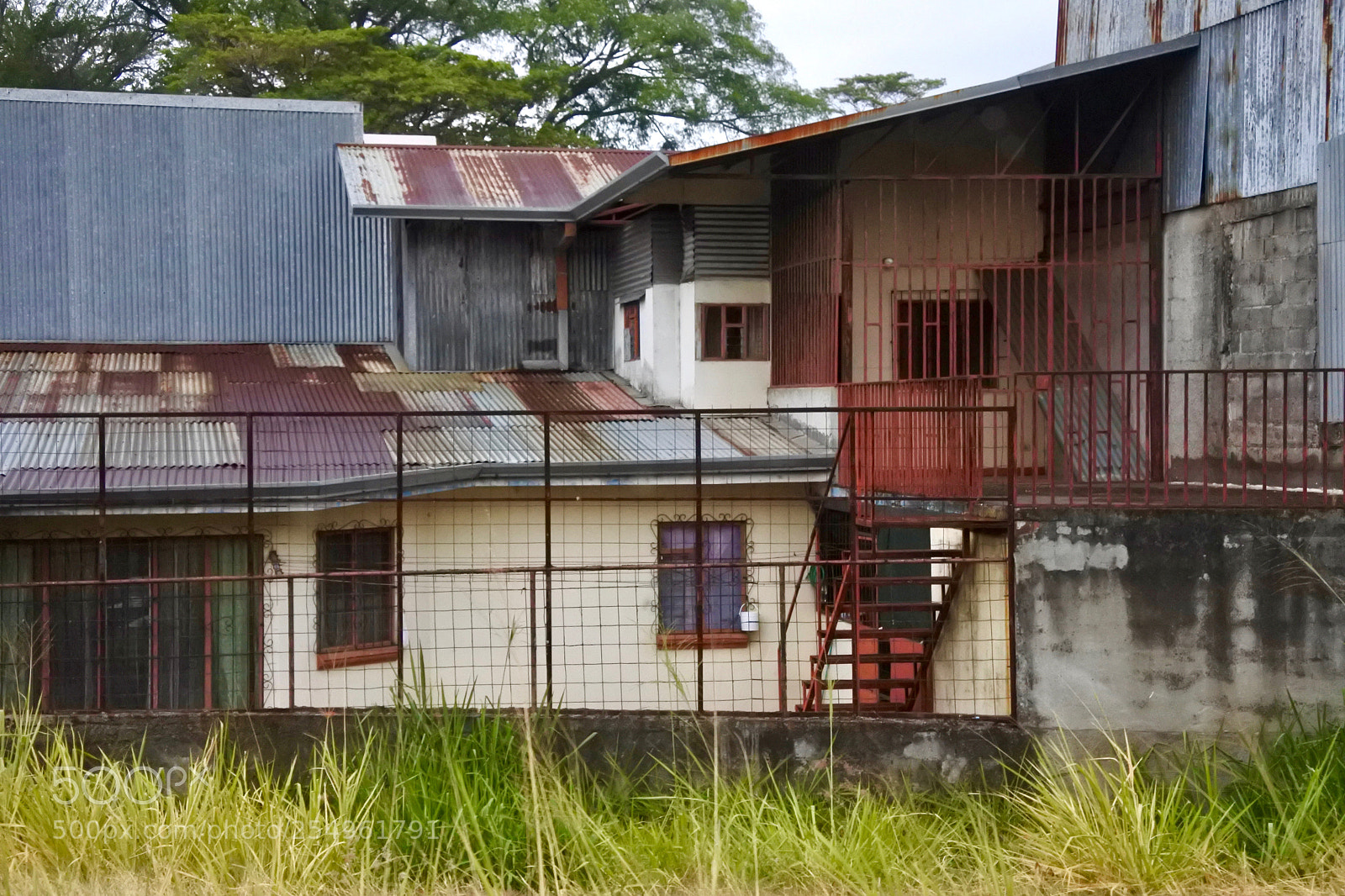 Nikon 1 J5 sample photo. Cool building photography