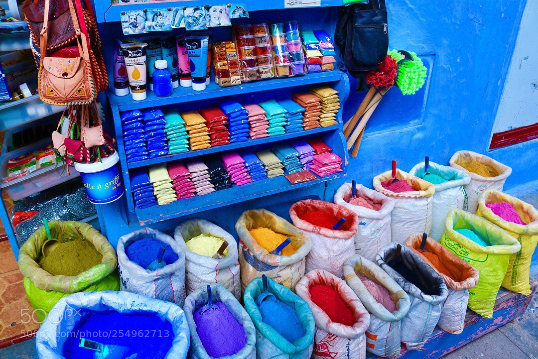 Canon EOS 80D sample photo. Colorful paint photography