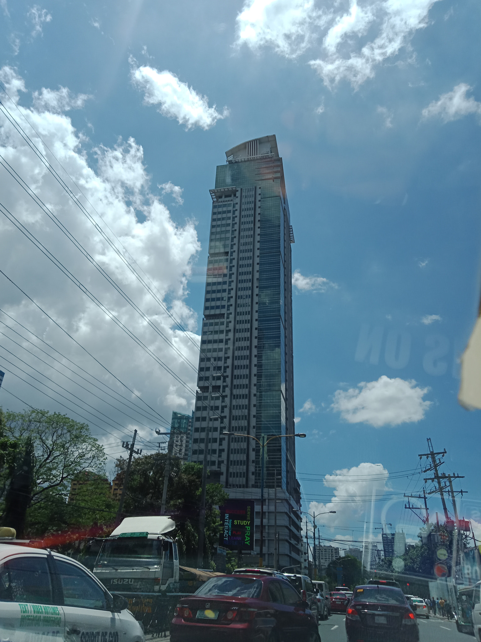OPPO CPH1729 sample photo. Juan san miguel bldg.... photography