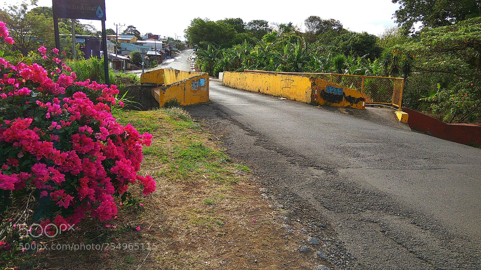 Xiaomi Redmi Note3 sample photo. Uniendo calles photography