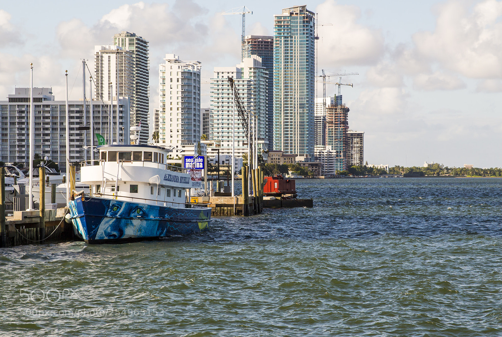 Canon EOS 700D (EOS Rebel T5i / EOS Kiss X7i) sample photo. Bahia miami photography