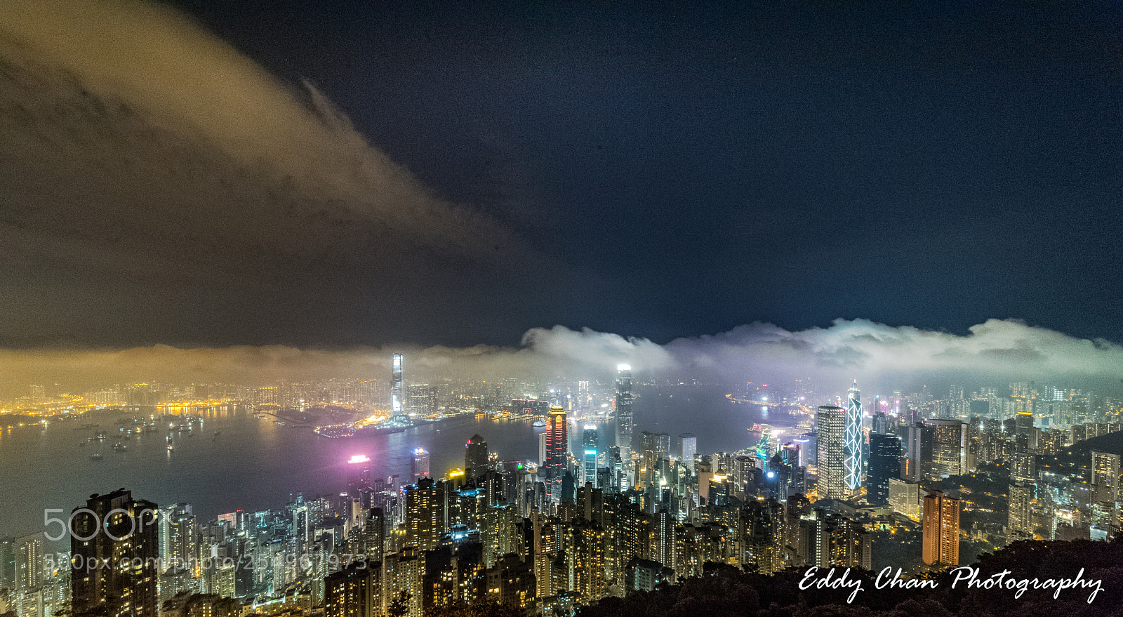 Nikon D5 sample photo. 維港夜-琉璃02 photography