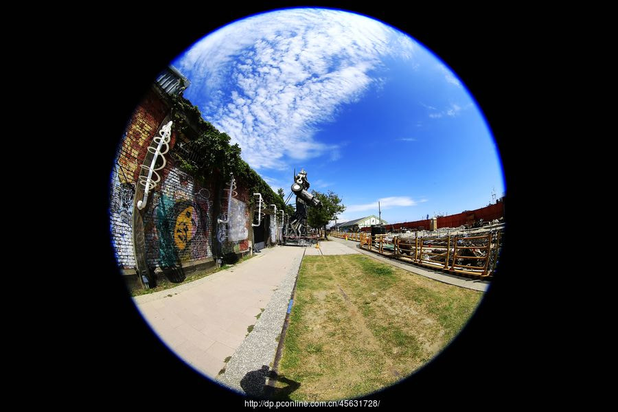 Canon EF 8-15mm F4L Fisheye USM sample photo. Mthumb photography