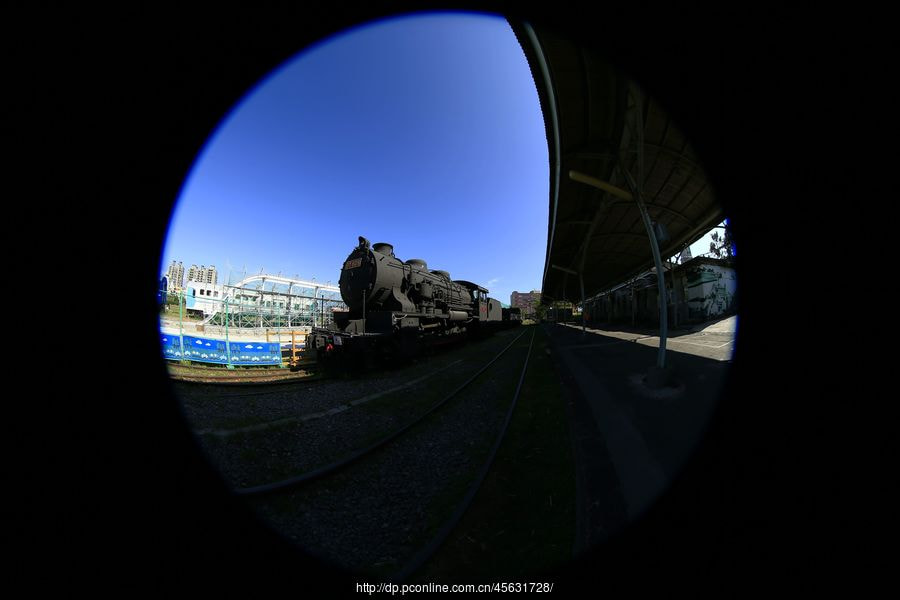 Canon EF 8-15mm F4L Fisheye USM sample photo. Mthumb photography