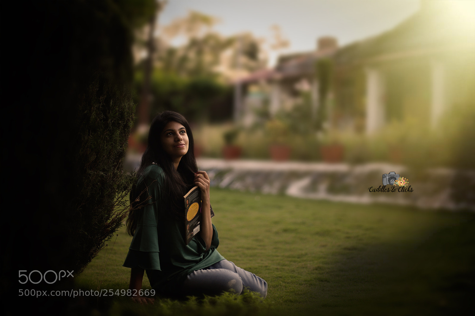 Canon EOS 6D Mark II sample photo. Girl with a book photography