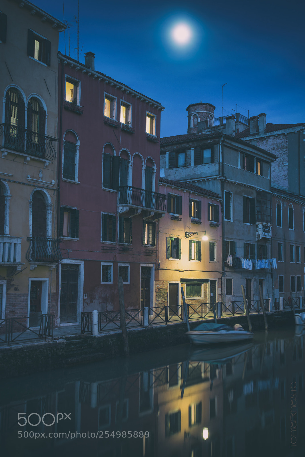 Nikon D800 sample photo. A b o u photography