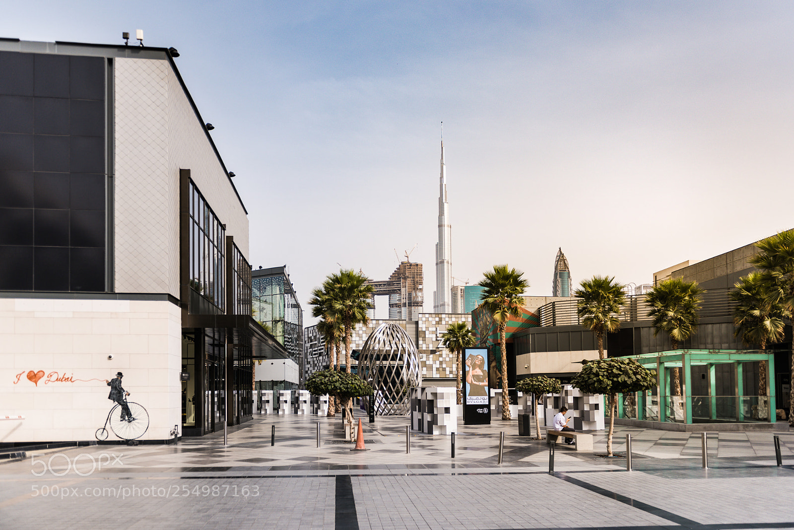 Nikon D810 sample photo. City walk photography