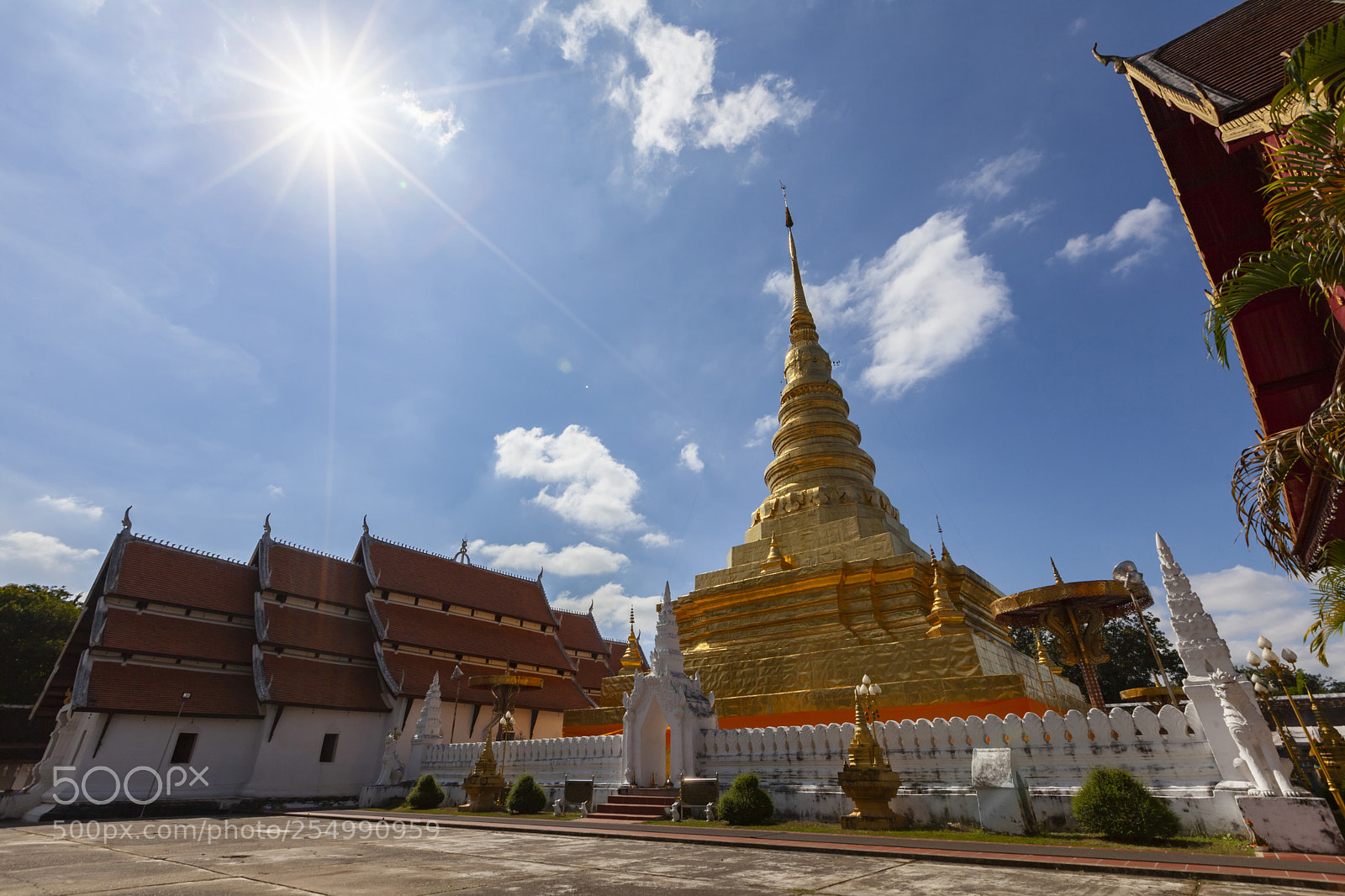 Canon EOS 5D Mark II sample photo. Phra that chae haeng photography