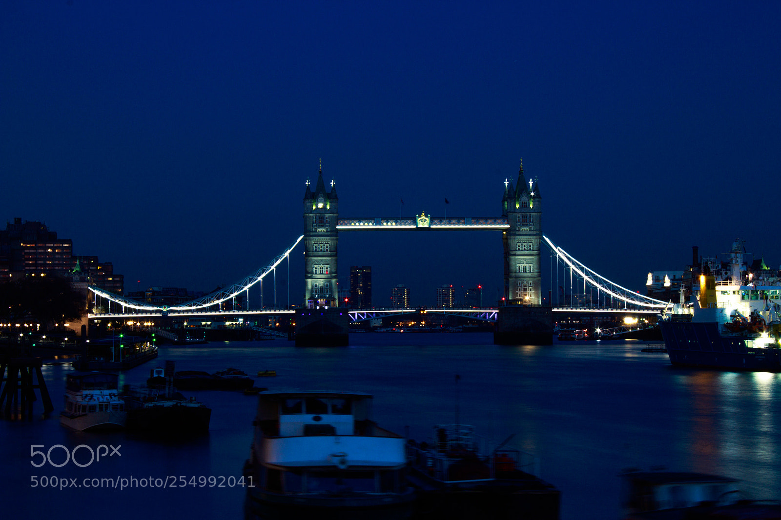 Canon EOS 1300D (EOS Rebel T6 / EOS Kiss X80) sample photo. London tower bridge photography