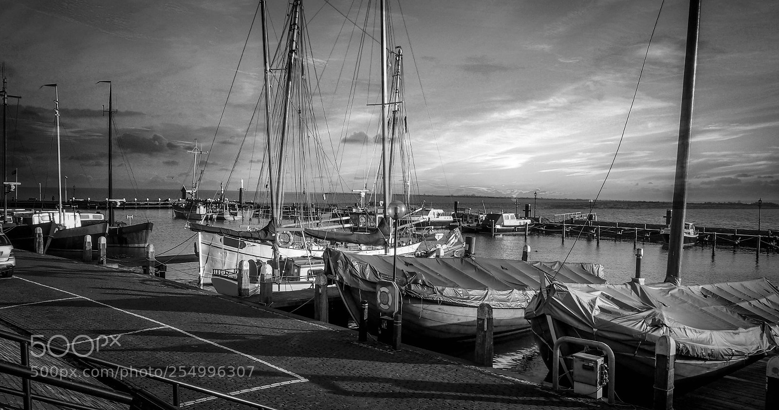 Olympus OM-D E-M10 sample photo. Volendam village in amsterdam photography