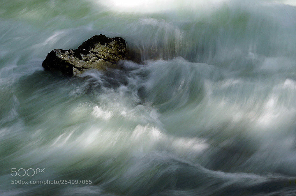 Sony ILCA-77M2 sample photo. Stone in the river photography