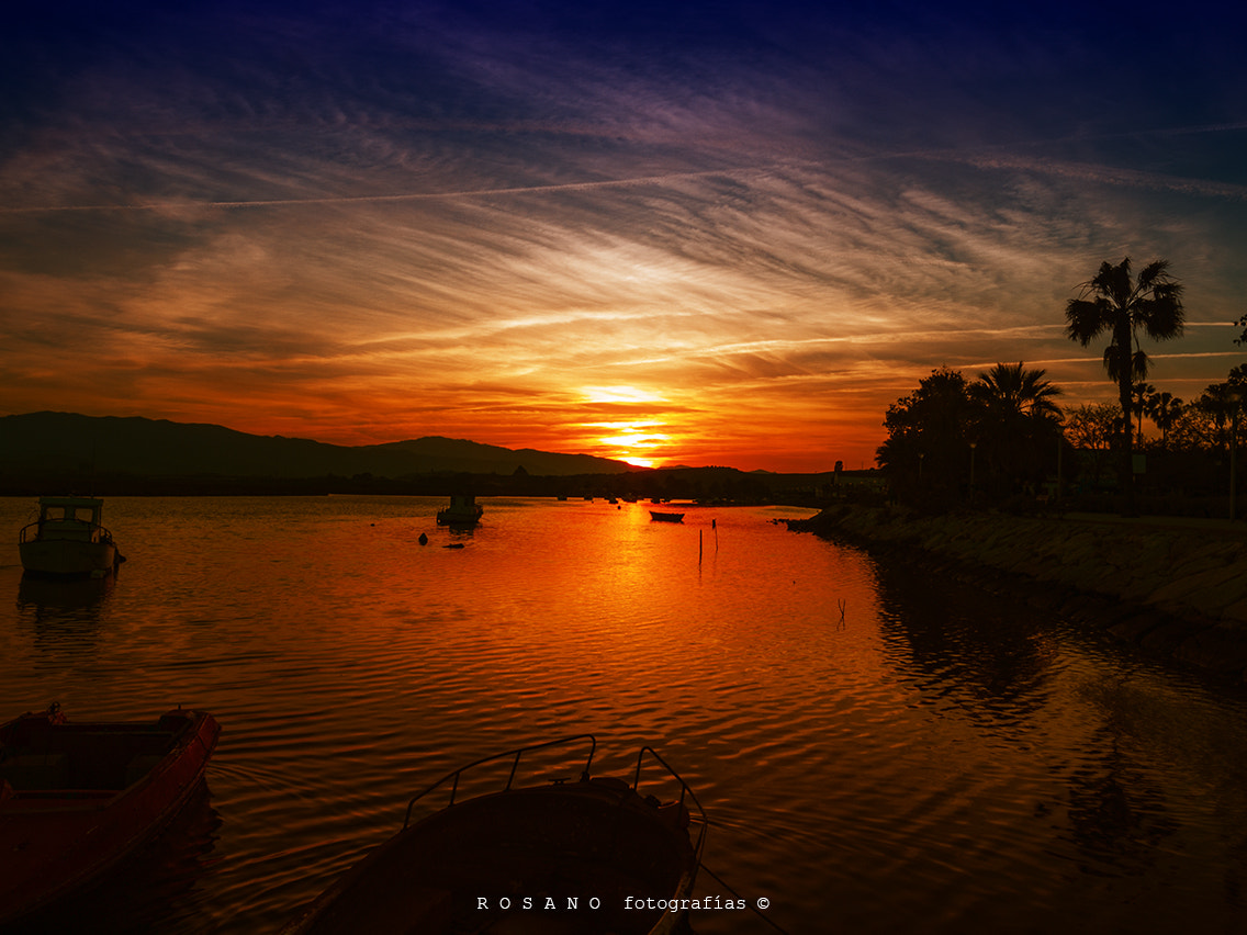 Olympus E-620 (EVOLT E-620) sample photo. Aatardecer en el rio palmones photography