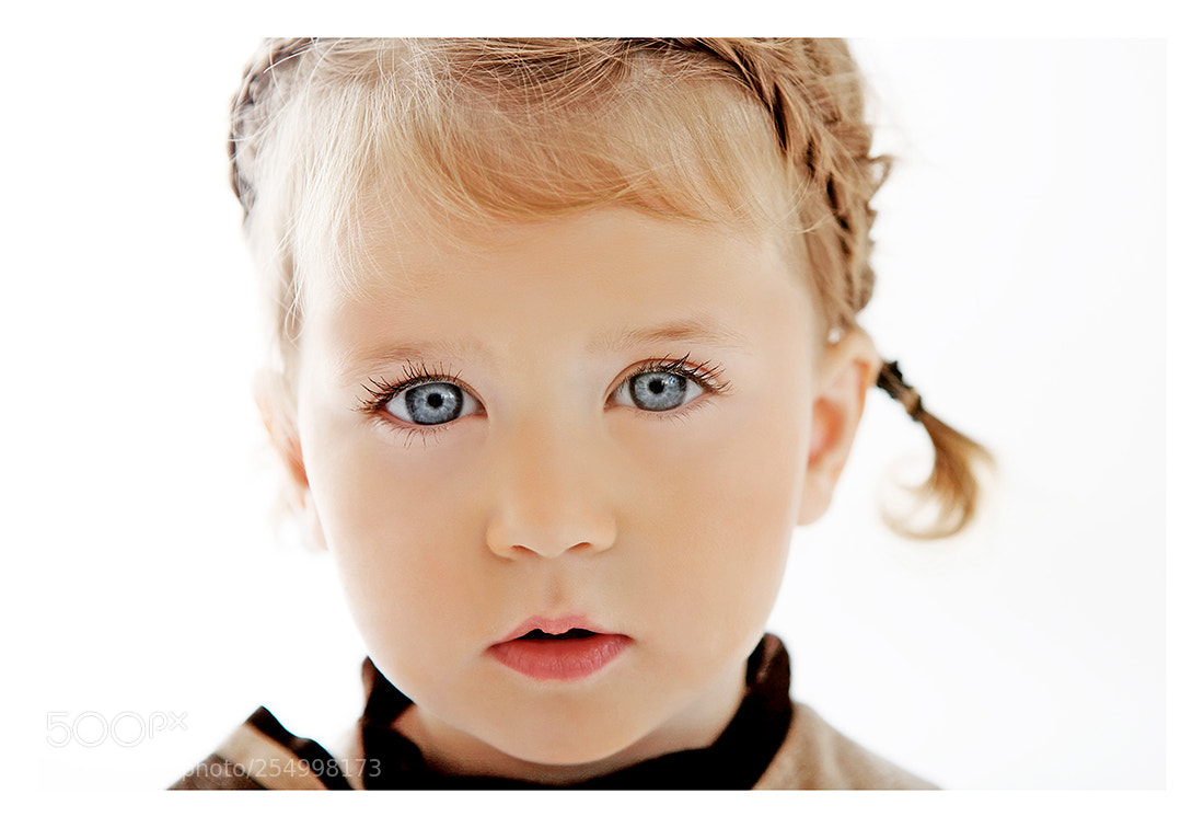 Canon EOS 5D Mark II sample photo. *** photography
