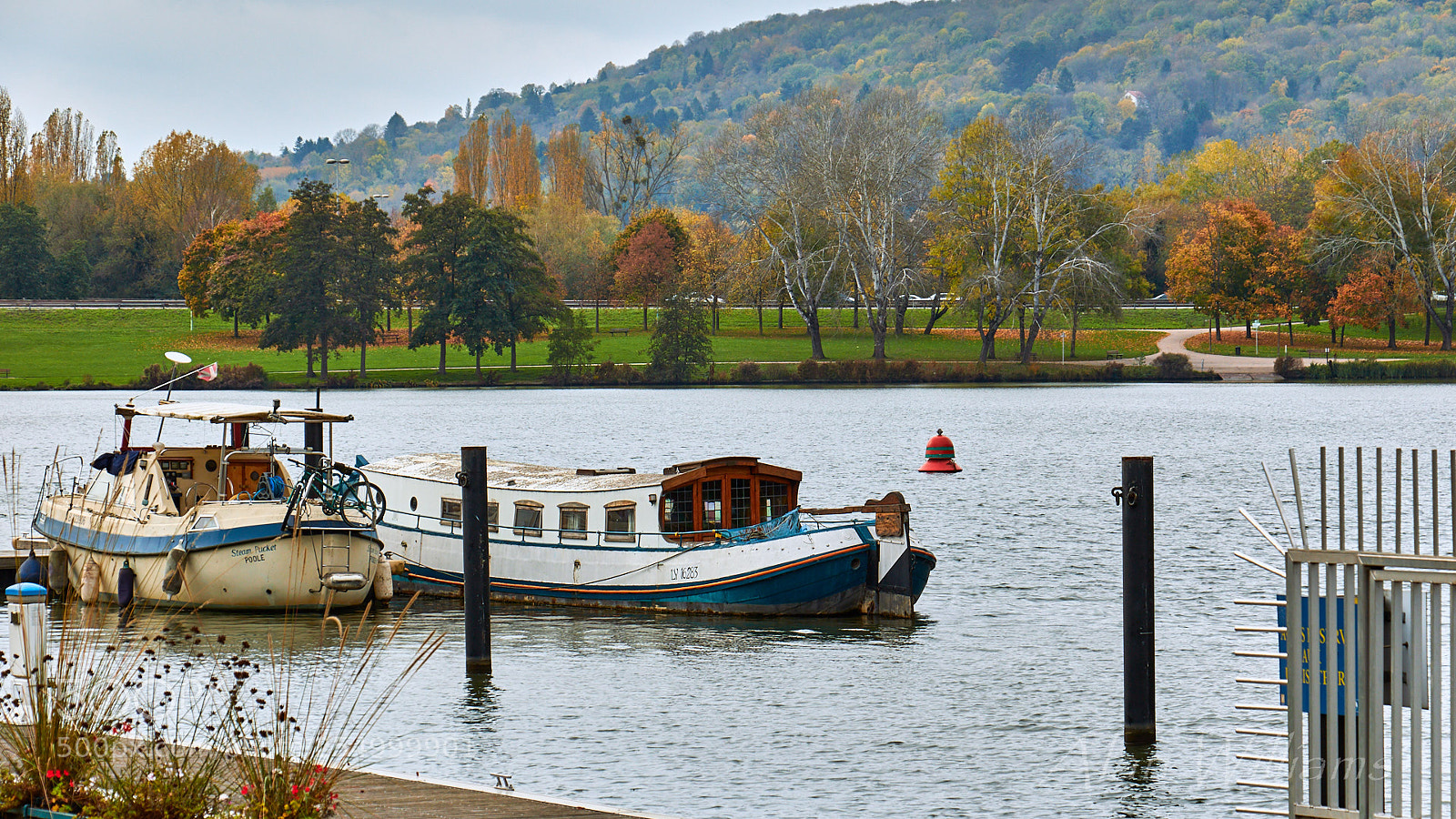Canon EOS 7D Mark II sample photo. France photography